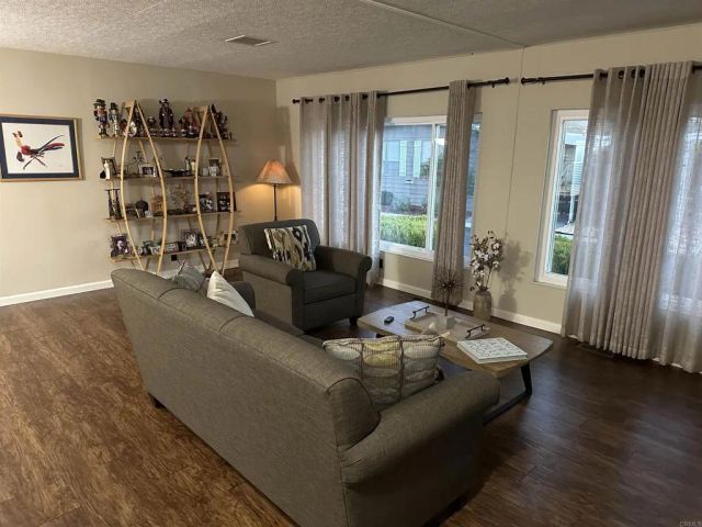 21433 Tumbleweed, Saugus, CA 91350