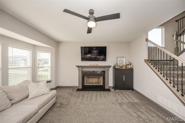 100 Edgewater Court, Moscow Mills, MO 63362