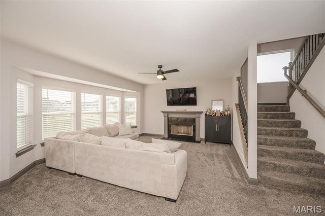 100 Edgewater Court, Moscow Mills, MO 63362