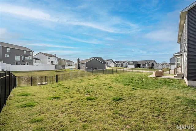 100 Edgewater Court, Moscow Mills, MO 63362