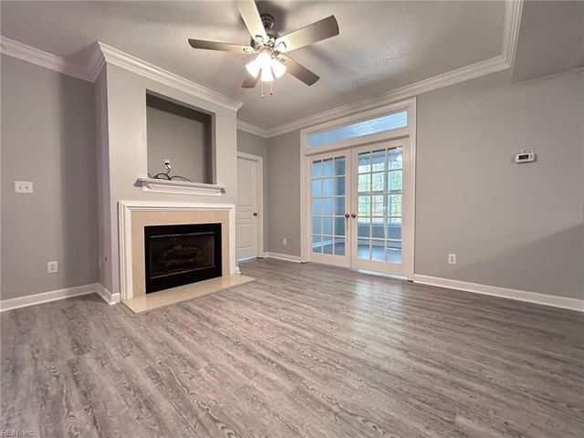 2904 Brighton Beach Pl Apt 104, Virginia Beach, VA 23451