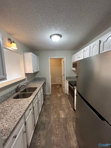 109 Portal Lane, Madison, AL 35758