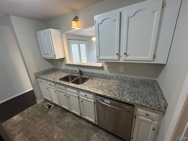 109 Portal Lane, Madison, AL 35758