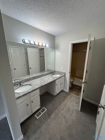 109 Portal Lane, Madison, AL 35758