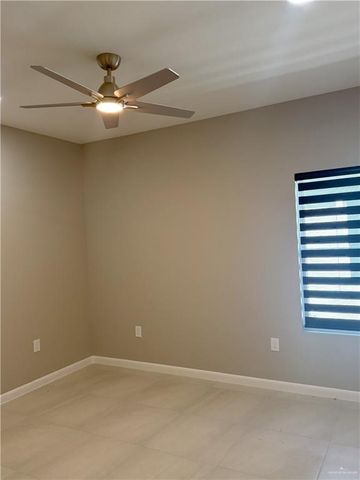 2005 Elsham Avenue 4, Edinburg, TX 78539