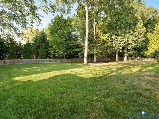 13412 Sir Britton Ct, Midlothian, VA 23832