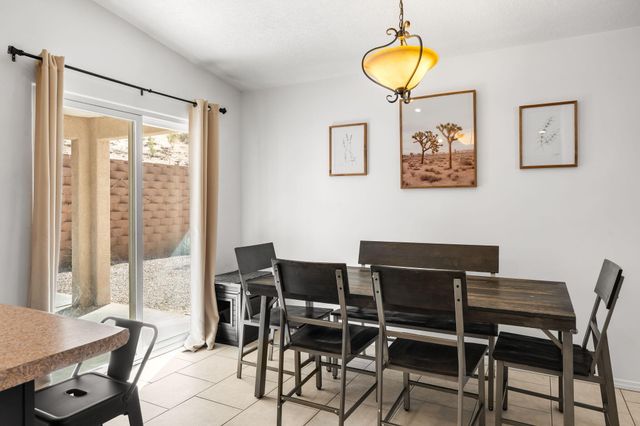 731 Amethyst Drive NE, Rio Rancho, NM 87124