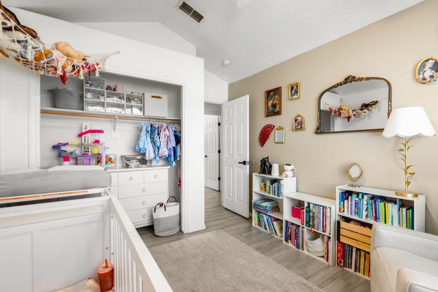 731 Amethyst Drive NE, Rio Rancho, NM 87124