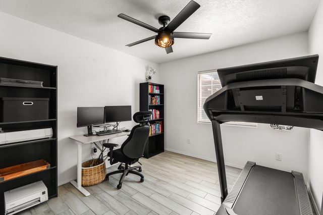 731 Amethyst Drive NE, Rio Rancho, NM 87124