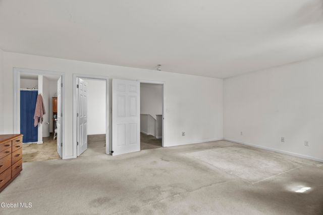 31 Kimberly Lane, Queensbury, NY 12804