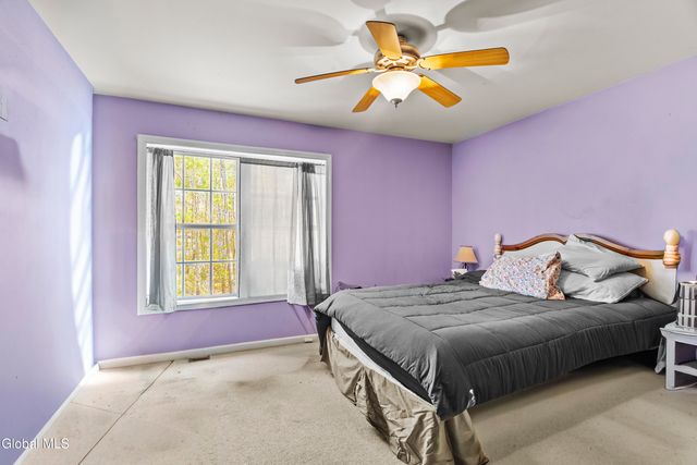 31 Kimberly Lane, Queensbury, NY 12804