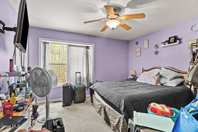 31 Kimberly Lane, Queensbury, NY 12804