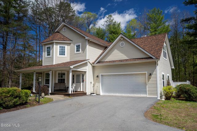 31 Kimberly Lane, Queensbury, NY 12804
