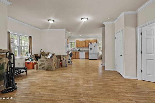 31 Kimberly Lane, Queensbury, NY 12804