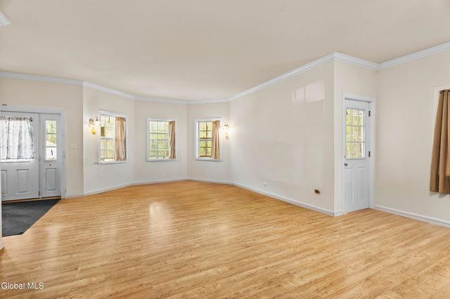 31 Kimberly Lane, Queensbury, NY 12804