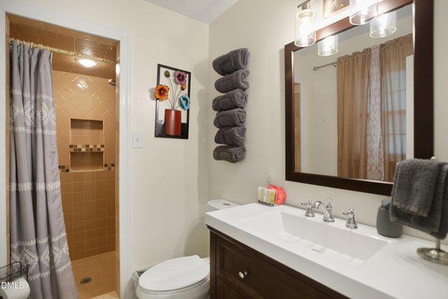 4501 Ryegate Drive, Raleigh, NC 27604