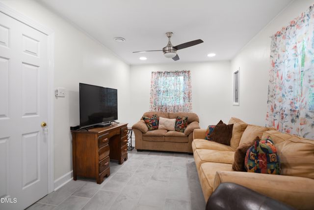 4501 Ryegate Drive, Raleigh, NC 27604