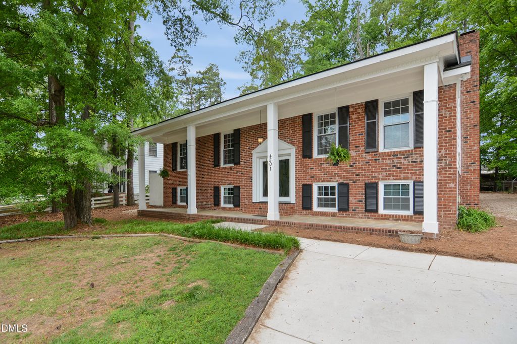 4501 Ryegate Drive, Raleigh, NC 27604