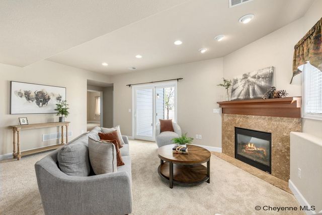 6904 POINTE PINNACLE, Cheyenne, WY 82009
