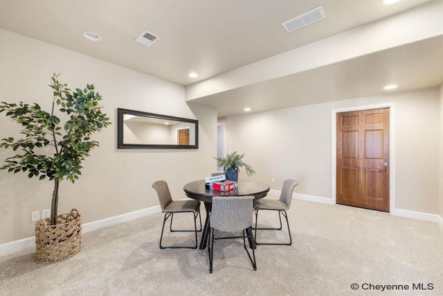 6904 POINTE PINNACLE, Cheyenne, WY 82009