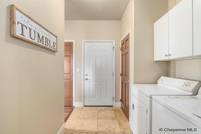 6904 POINTE PINNACLE, Cheyenne, WY 82009