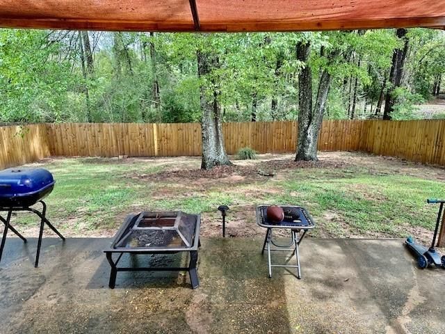 725 Copperfield Drive E, Mobile, AL 36608