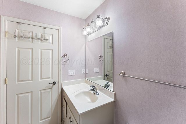 1800 JACODA Avenue, Amarillo, TX 79118