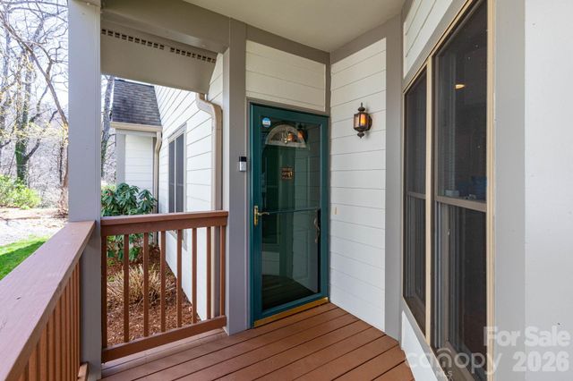 31 Little Cedar Court, Asheville, NC 28805