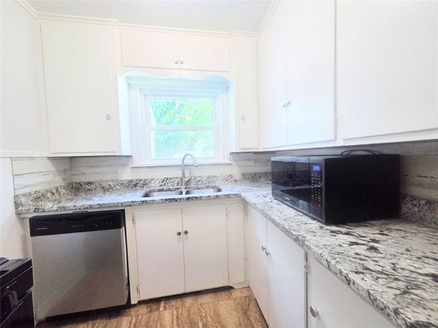 1317 S Darlington Avenue, Tulsa, OK 74112