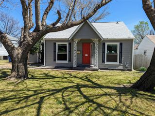 1317 S Darlington Avenue, Tulsa, OK 74112