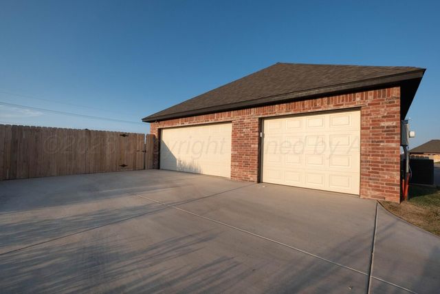 7614 Beck Drive, Amarillo, TX 79119
