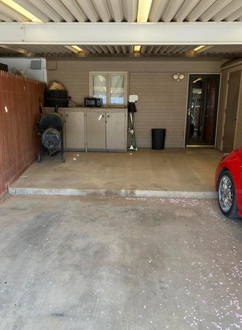 1003A Jefferson Street, Plainview, TX 79072