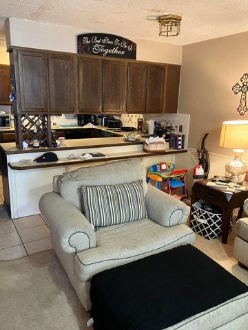 1003A Jefferson Street, Plainview, TX 79072