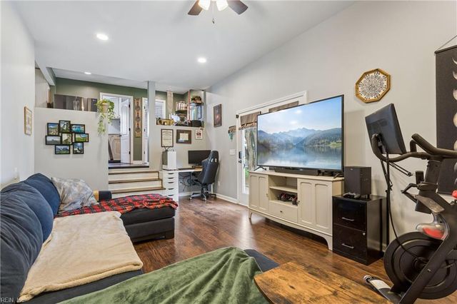 703 Sedgefield DR, Newport News, VA 23605