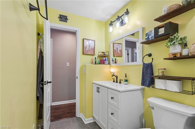 703 Sedgefield DR, Newport News, VA 23605