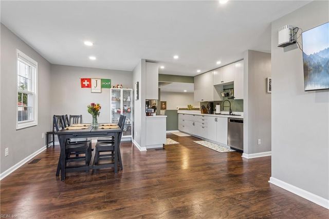 703 Sedgefield DR, Newport News, VA 23605