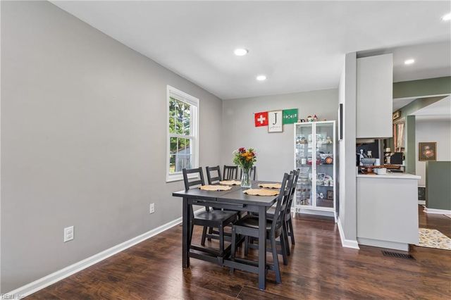 703 Sedgefield DR, Newport News, VA 23605