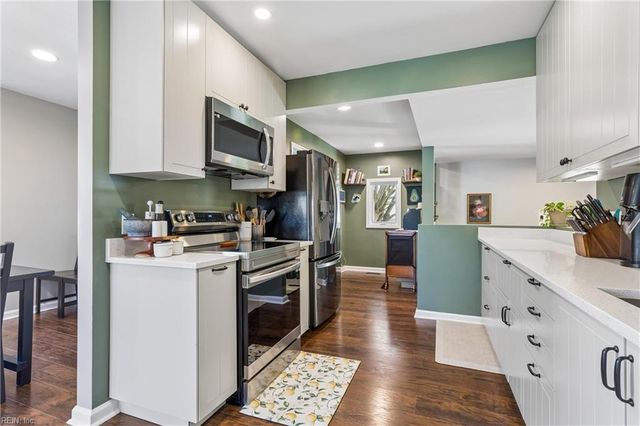 703 Sedgefield DR, Newport News, VA 23605