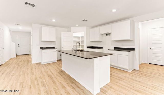 6147 E Campolina Trail, Tucson, AZ 85756