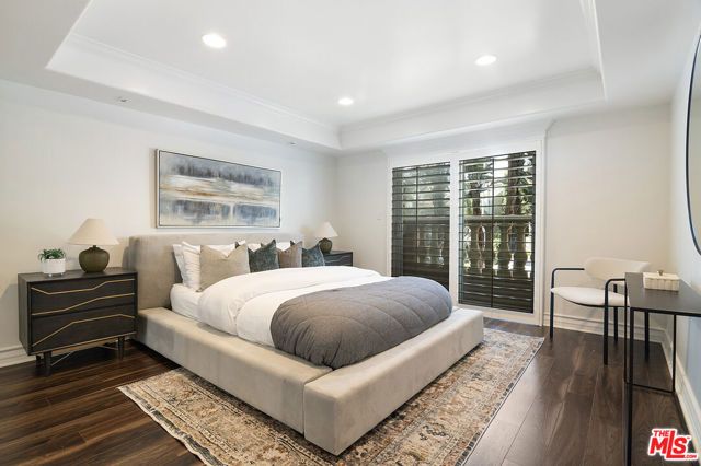 10390 La Grange Avenue X02, Los Angeles, CA 90025