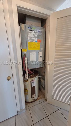 450 Paradise Isle Blvd 109, Hallandale Beach, FL 33009