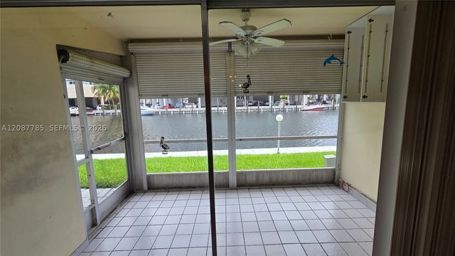 450 Paradise Isle Blvd 109, Hallandale Beach, FL 33009