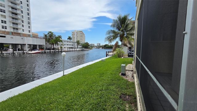 450 Paradise Isle Blvd 109, Hallandale Beach, FL 33009