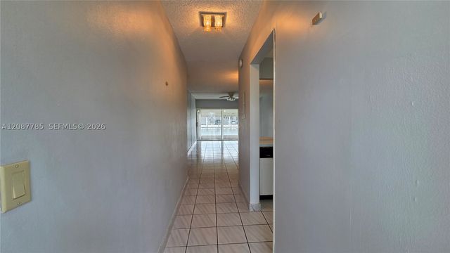450 Paradise Isle Blvd 109, Hallandale Beach, FL 33009