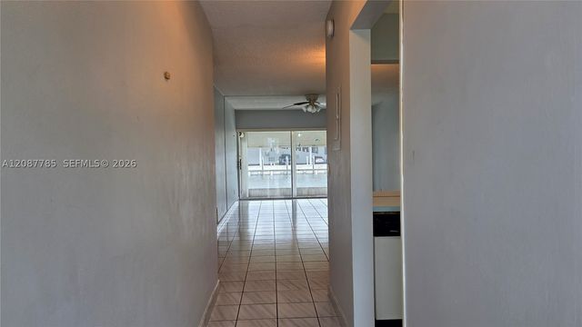 450 Paradise Isle Blvd 109, Hallandale Beach, FL 33009