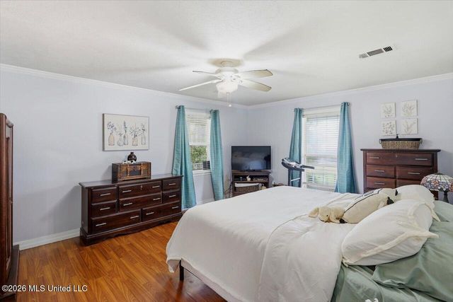 709 Country Place Drive, Pearl, MS 39208