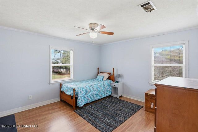 709 Country Place Drive, Pearl, MS 39208