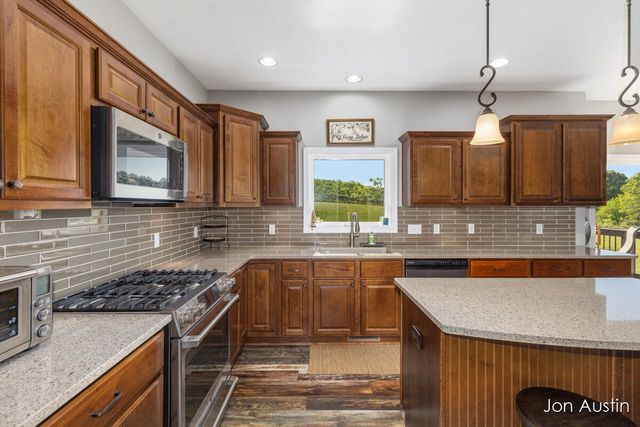 8637 Petoskey Street, Texas Twp, MI 49009