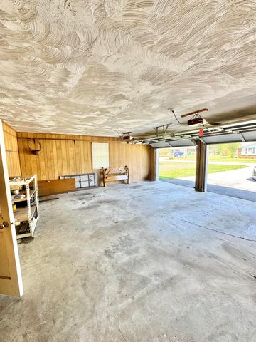 45 Orchard Drive, Stanford, KY 40484
