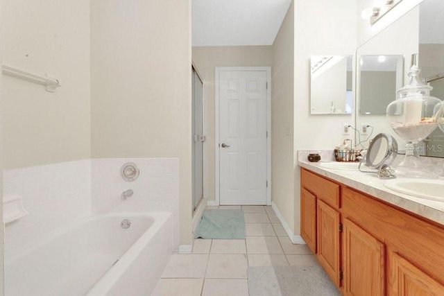 3403 GATLIN PLACE CIRCLE, Orlando, FL 32812